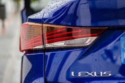 2018 LexusIS300HFSport 005