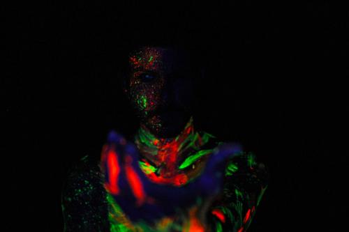 20200804_NeonRetrato