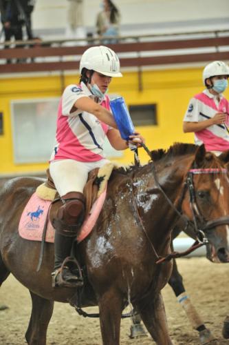 20200918_LNHV_05F-Sharkirias-Glitters